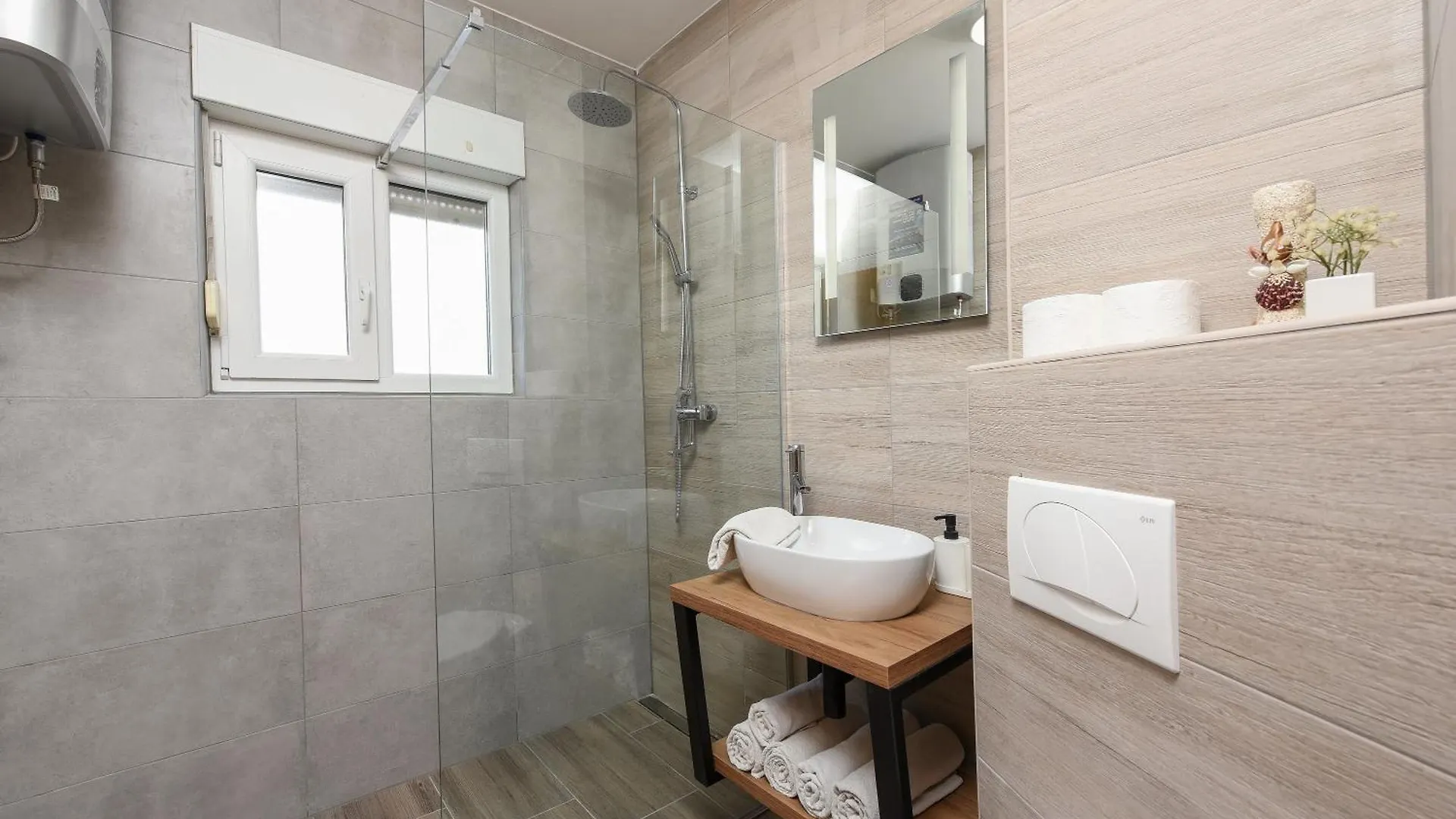 Sunset Beach Suites Kozino 0*,