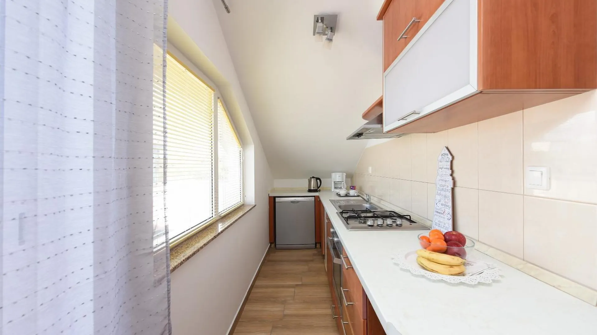 Sunset Beach Suites Kozino